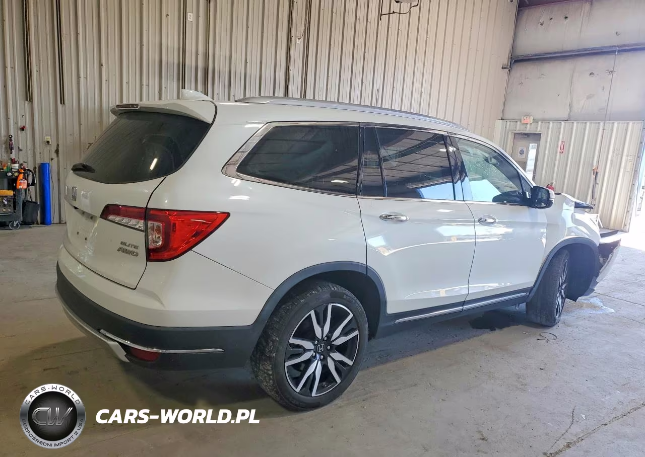 2021 Honda Pilot Elite VIN:5FNYF6H0XMB091262 - 3
