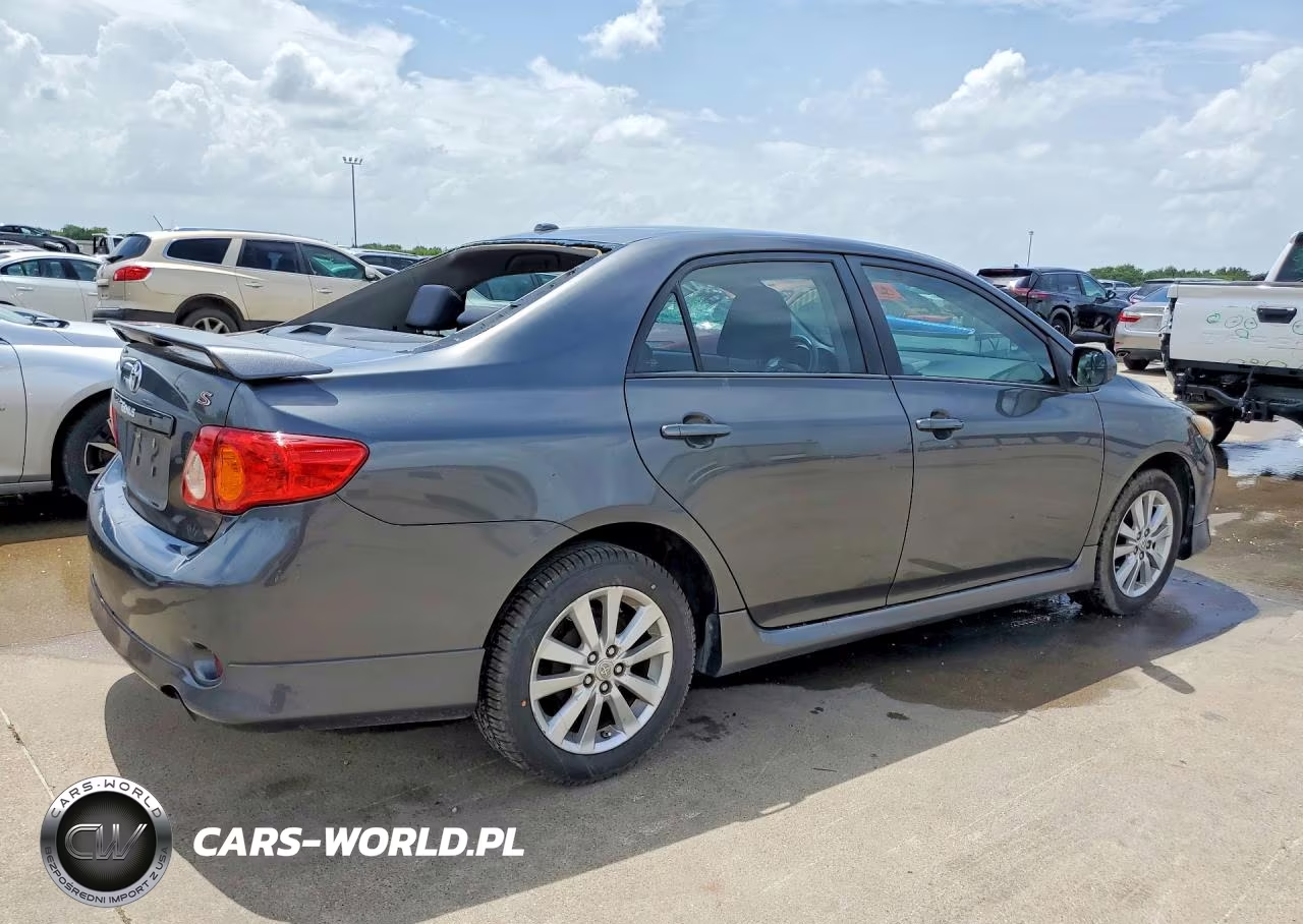 2010 Toyota Corolla S VIN:2T1BU4EE8AC516767 - 3