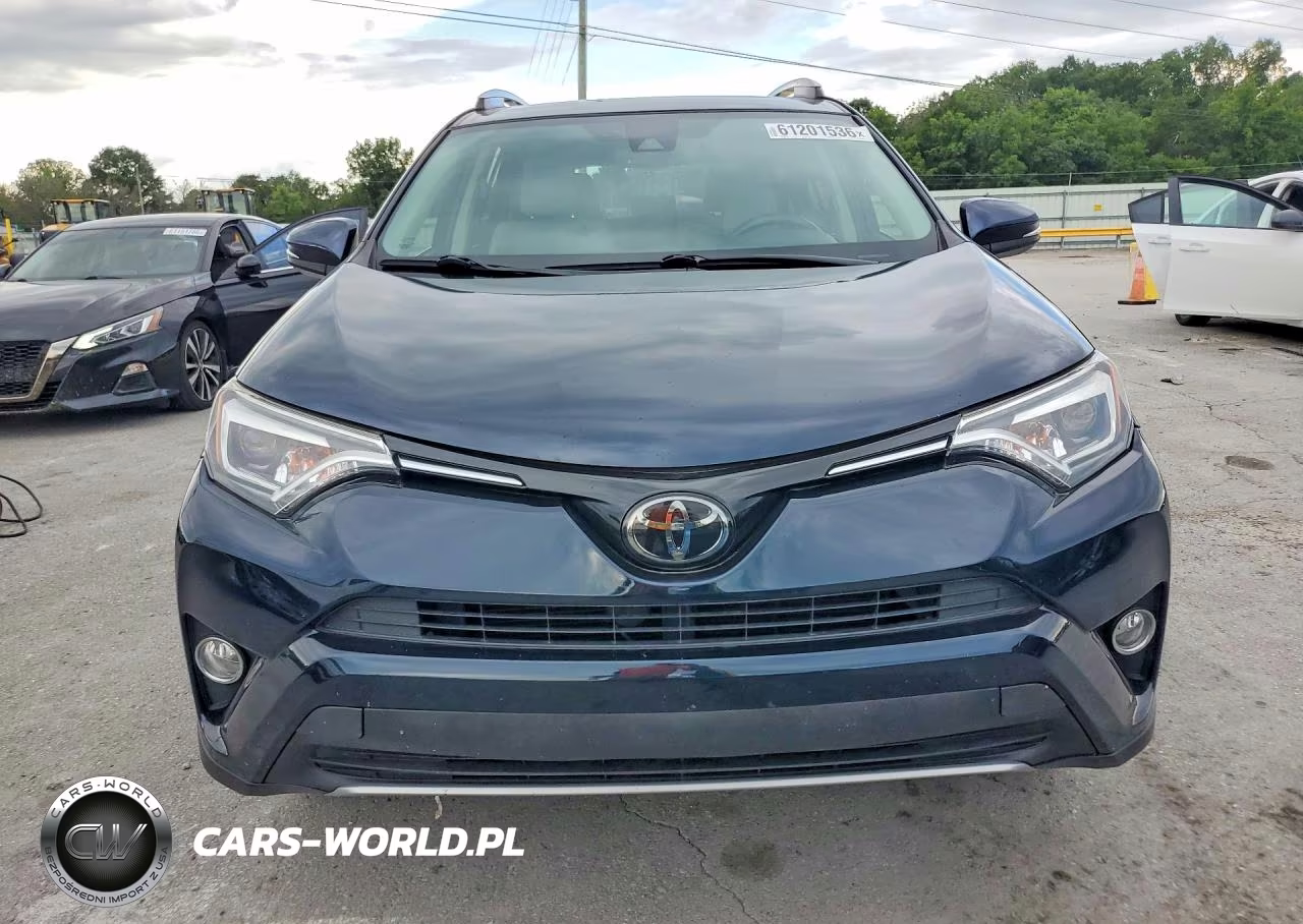 2018 Toyota Rav4 Limited VIN:JTMDFREV9JJ729280 - 5