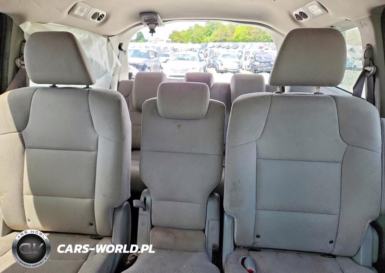 2016 Honda Odyssey Se VIN:5FNRL5H3XGB096452 - 10