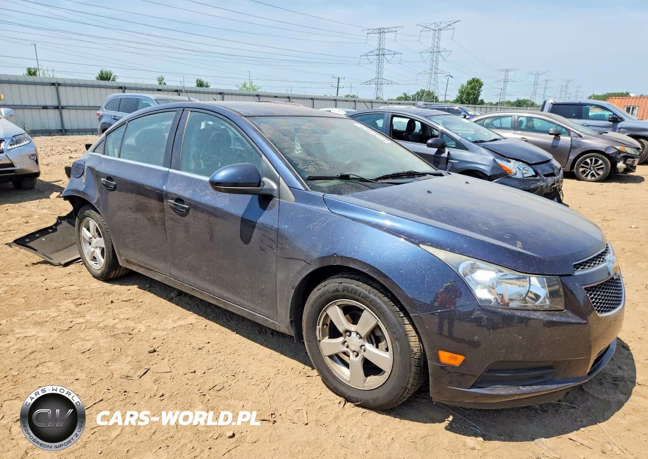 2014 Chevrolet Cruze Lt VIN:1G1PC5SB6E7470932 - 4