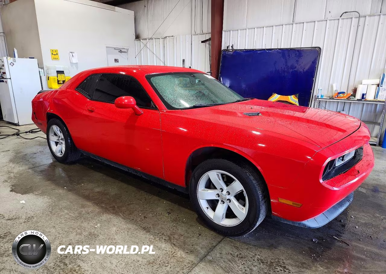2014 Dodge Challenger Sxt VIN:2C3CDYAG3EH249766 - 4