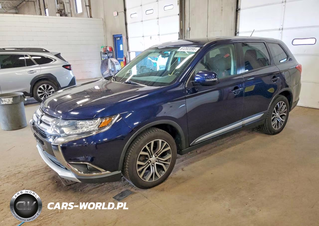 2016 Mitsubishi Outlander Se-Sel – zdjęcie 1 z 13