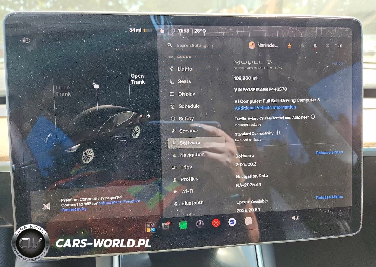 2019 Tesla Model 3 VIN:5YJ3E1EA8KF446570 - 9