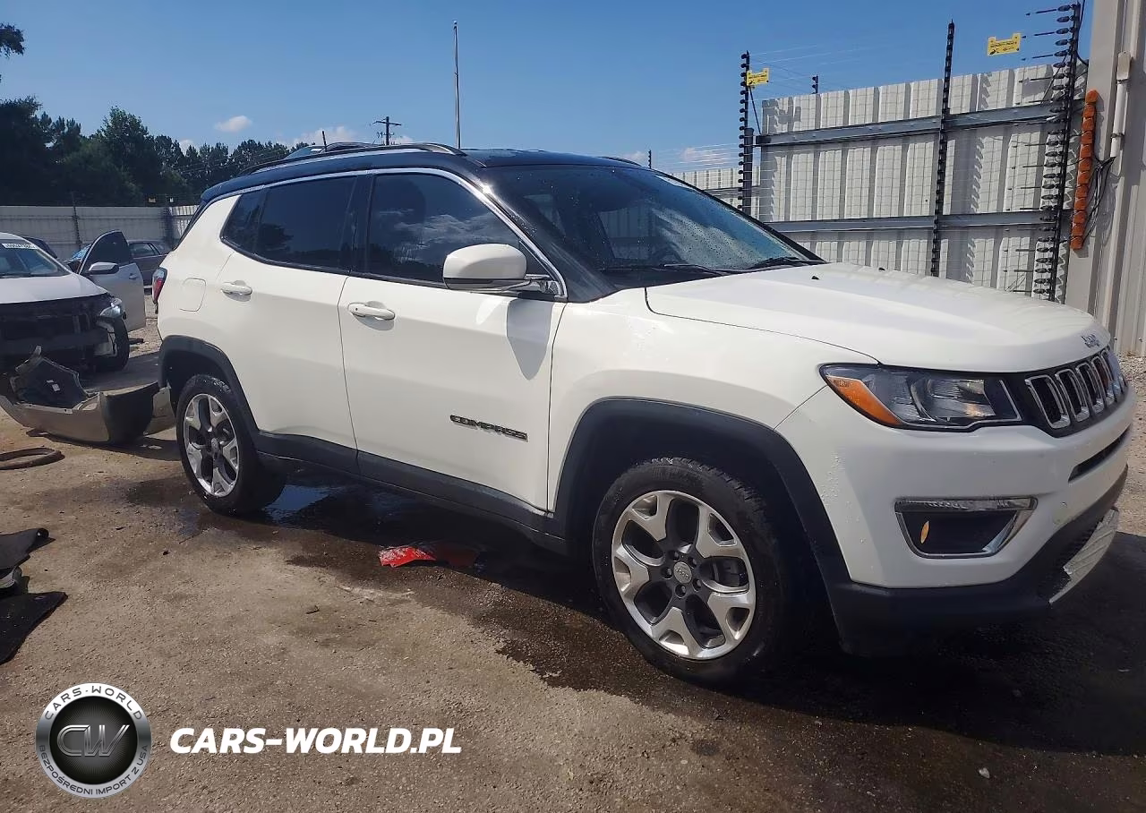 2018 Jeep Compass Limited VIN:3C4NJCCB4JT211532 - 4