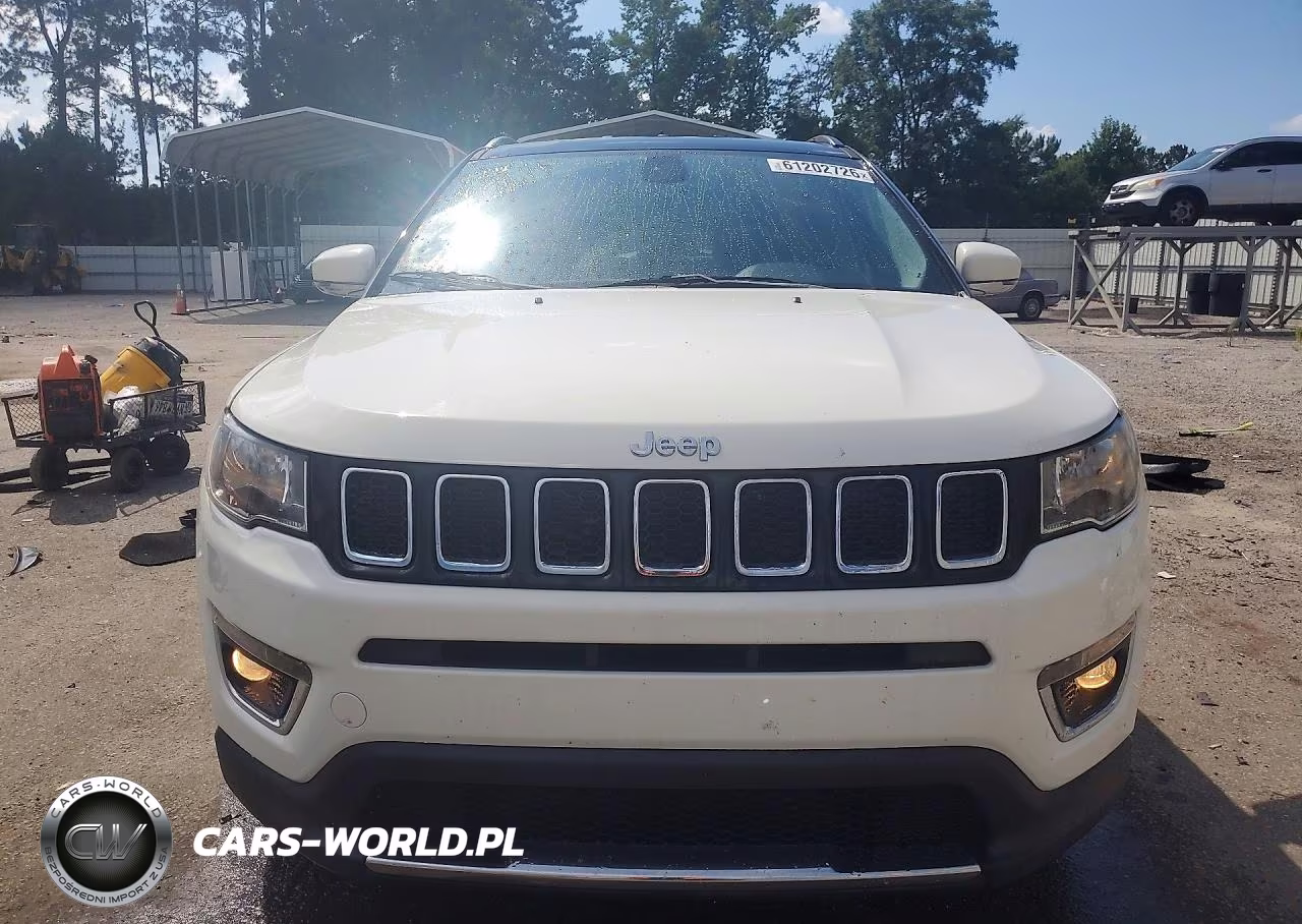 2018 Jeep Compass Limited VIN:3C4NJCCB4JT211532 - 5