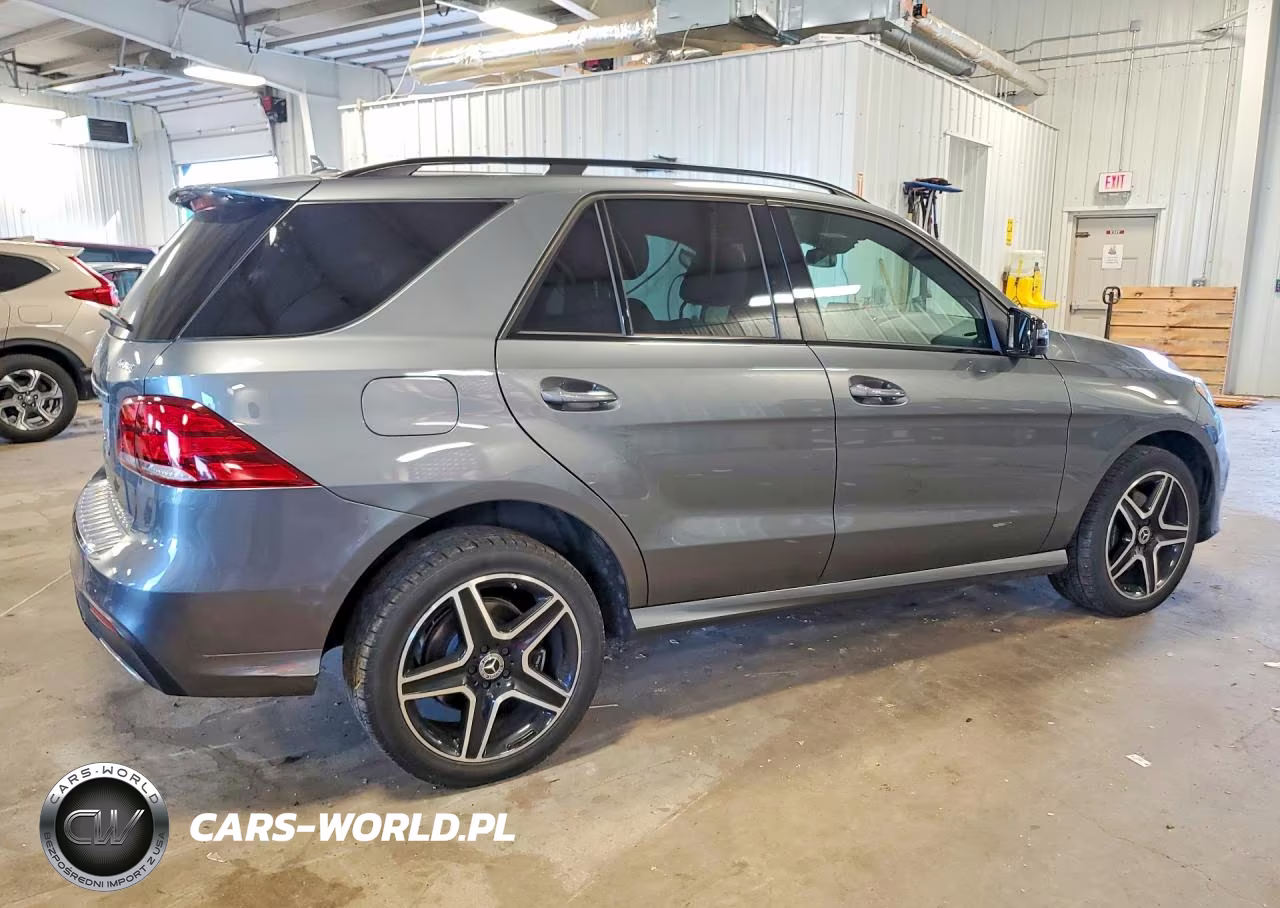 2018 Mercedes-Benz Gle 350 4Matic VIN:4JGDA5HB4JB002899 - 3