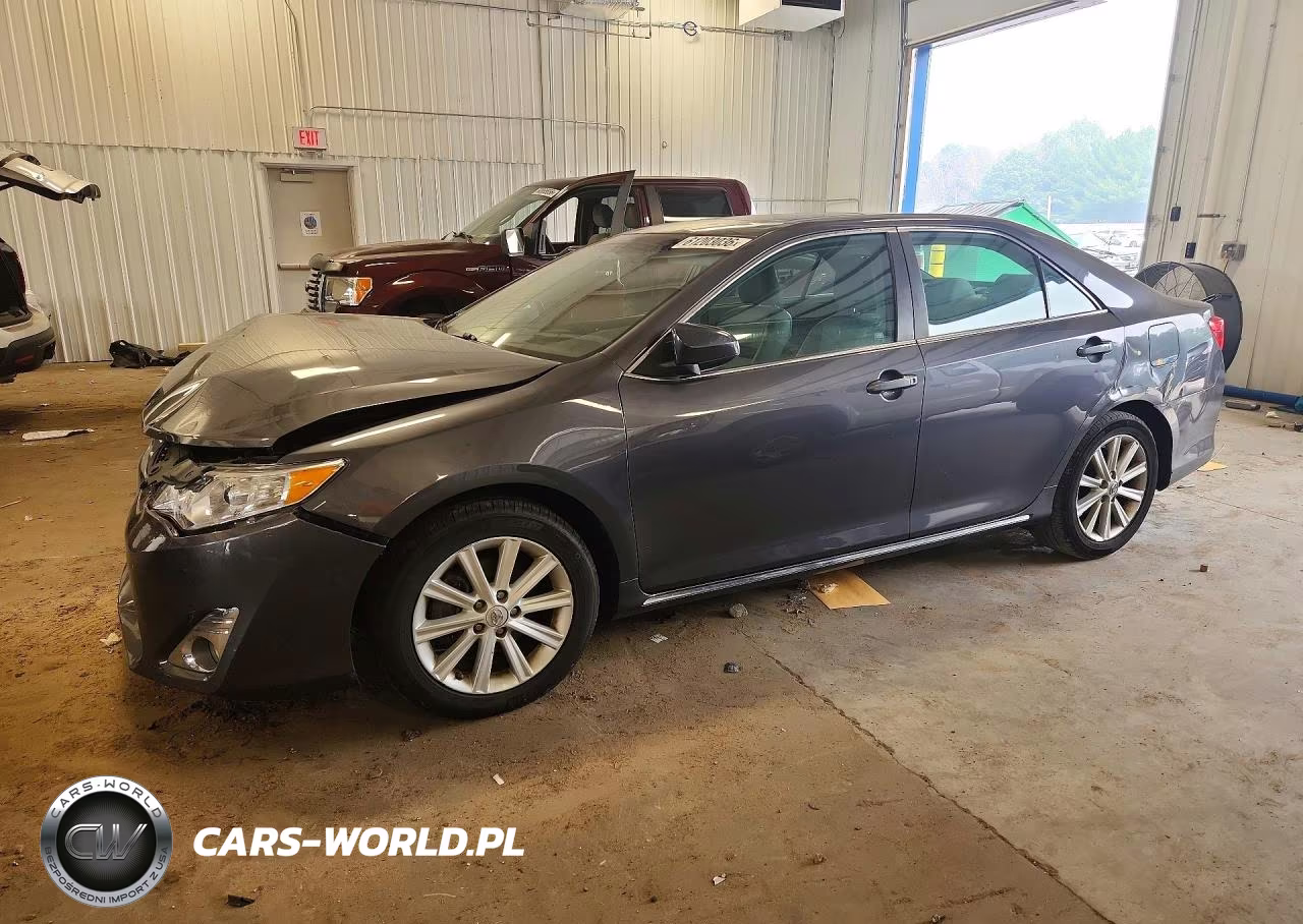 2012 Toyota Camry Xle – zdjęcie 1 z 12