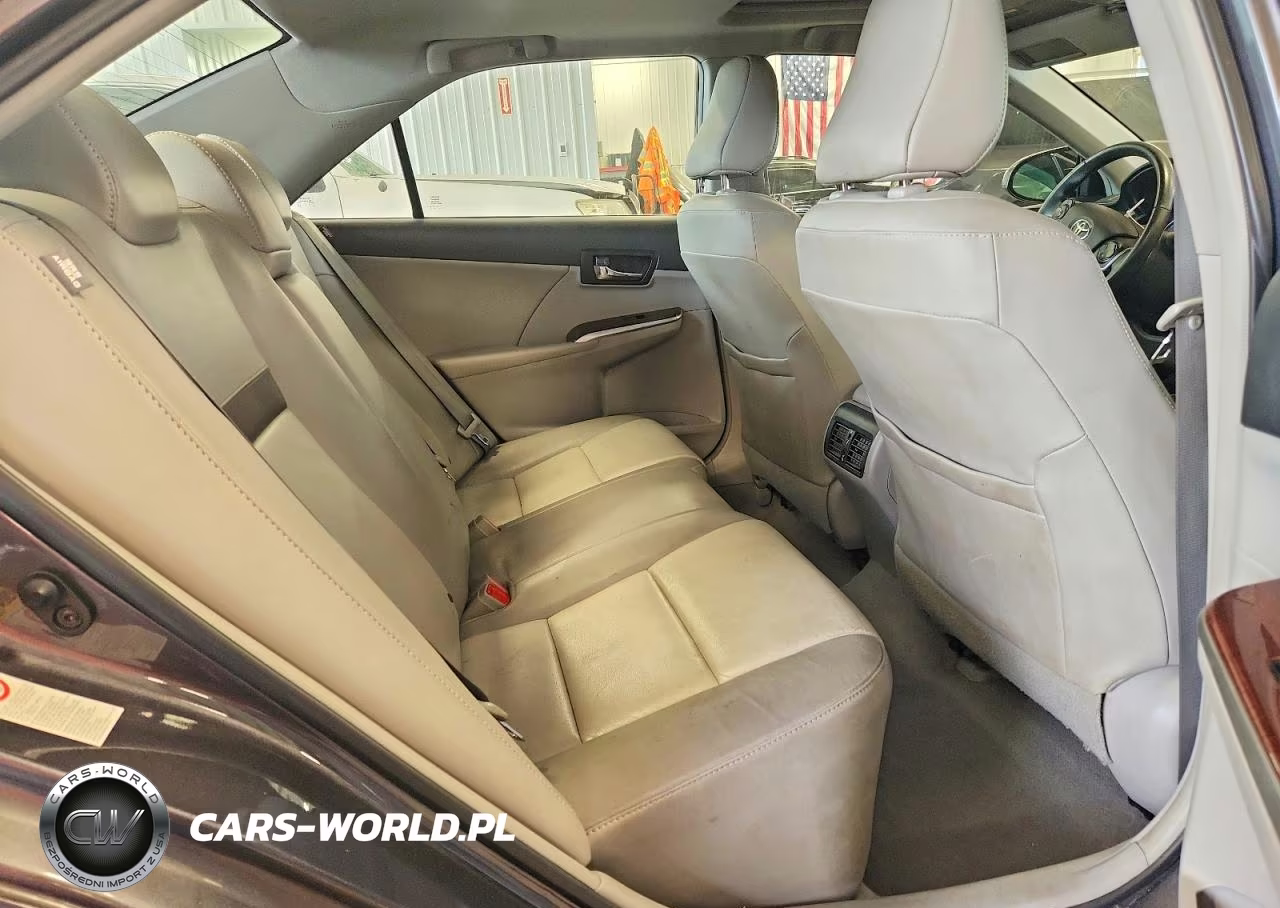2012 Toyota Camry Xle VIN:4T4BF1FK5CR220965 - 10