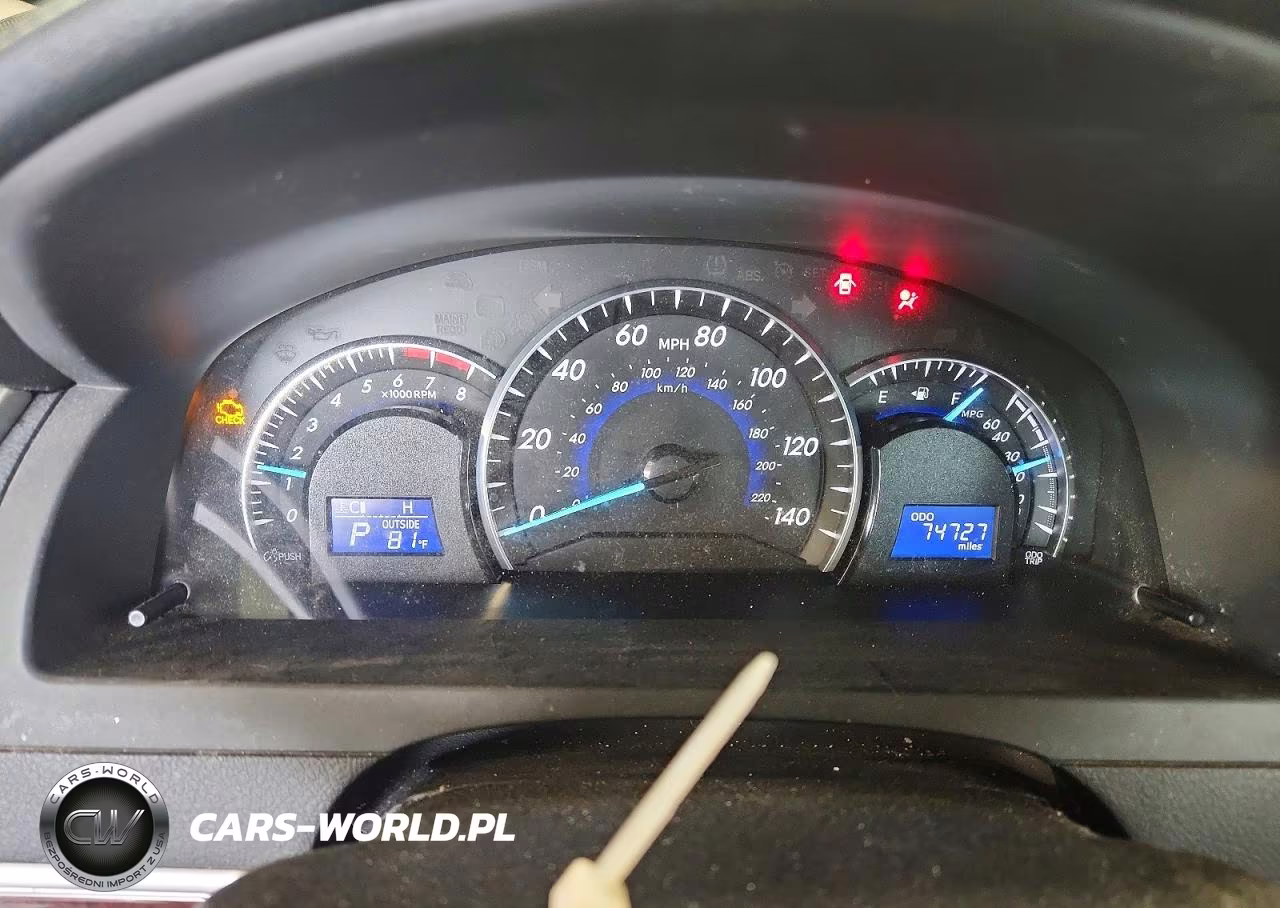 2012 Toyota Camry Xle VIN:4T4BF1FK5CR220965 - 9