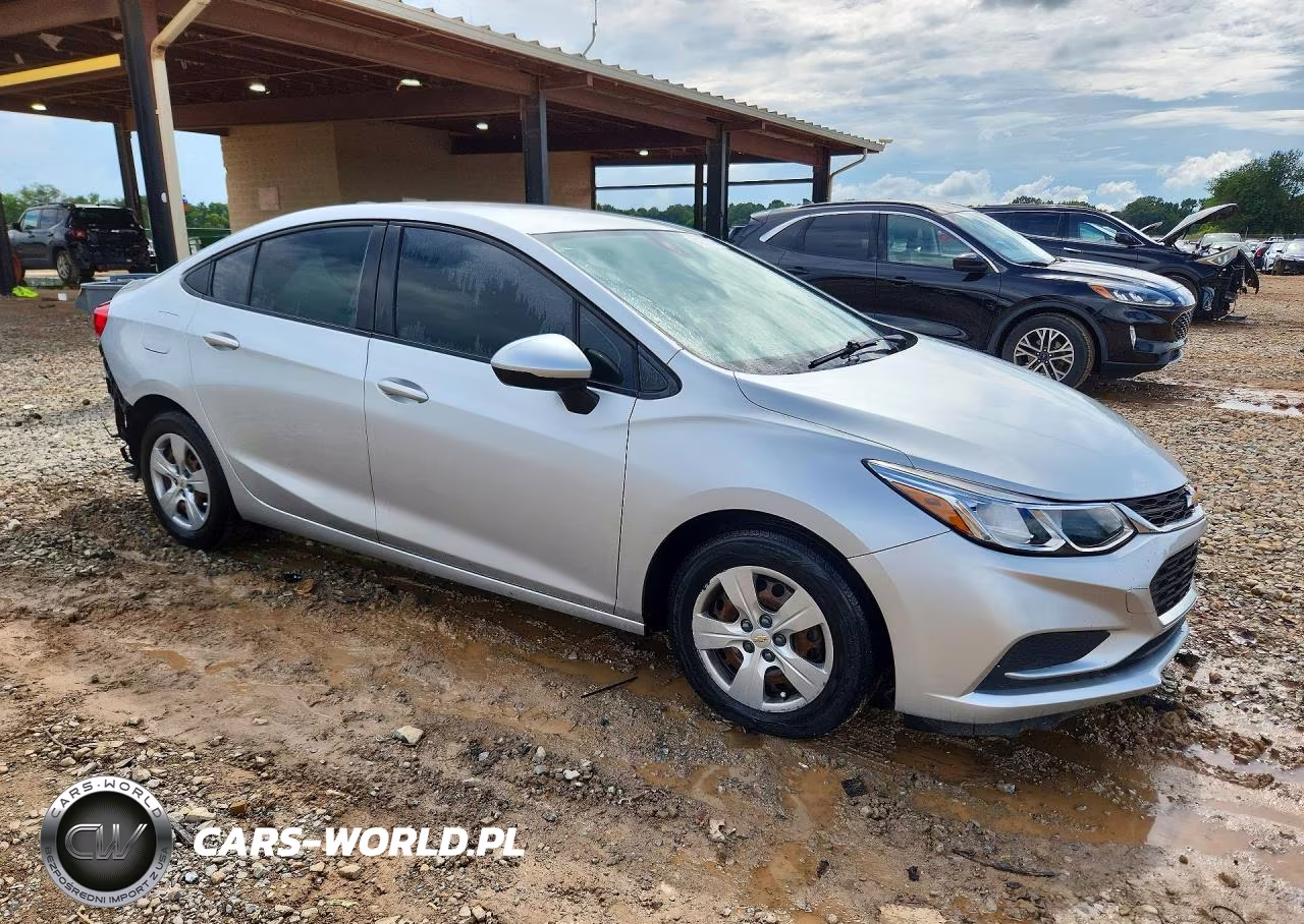 2017 Chevrolet Cruze Ls VIN:1G1BC5SM4H7230701 - 4