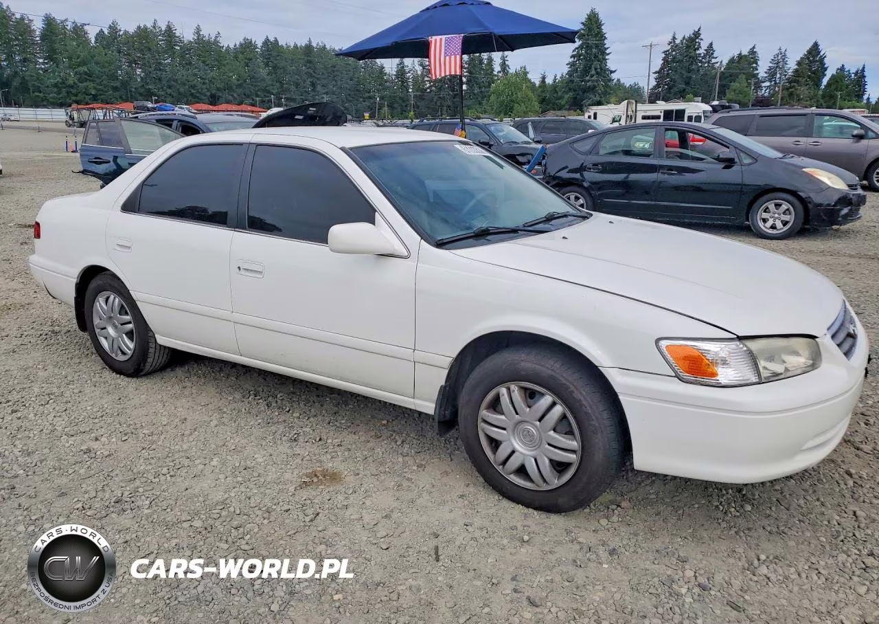 2000 Toyota Camry Le VIN:JT2BG22K7Y0397158 - 4