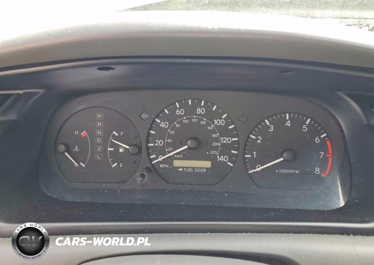2000 Toyota Camry Le VIN:JT2BG22K7Y0397158 - 9