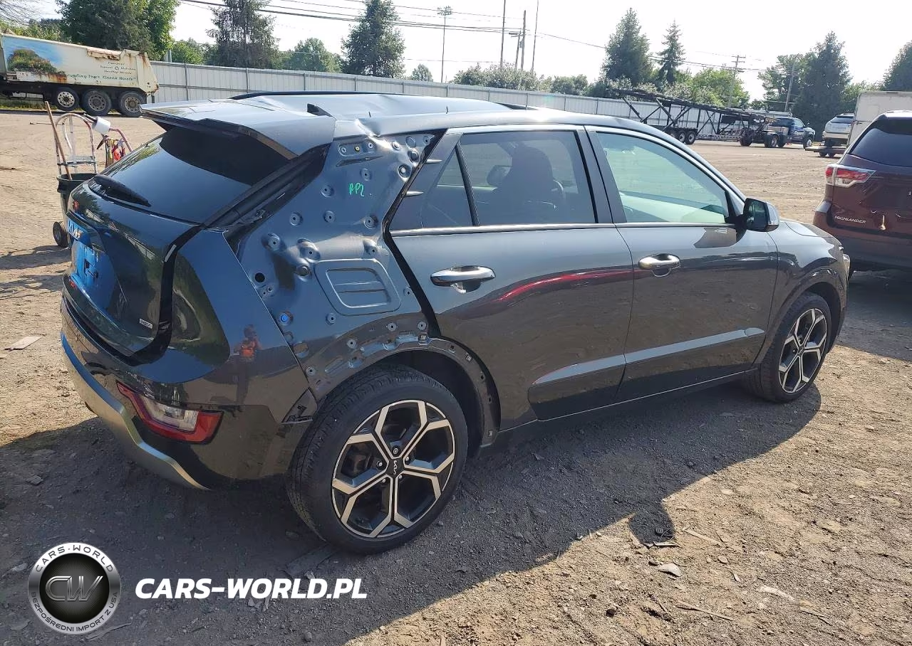 2023 Kia Niro Sx VIN:KNDCT3LE3P5042155 - 3