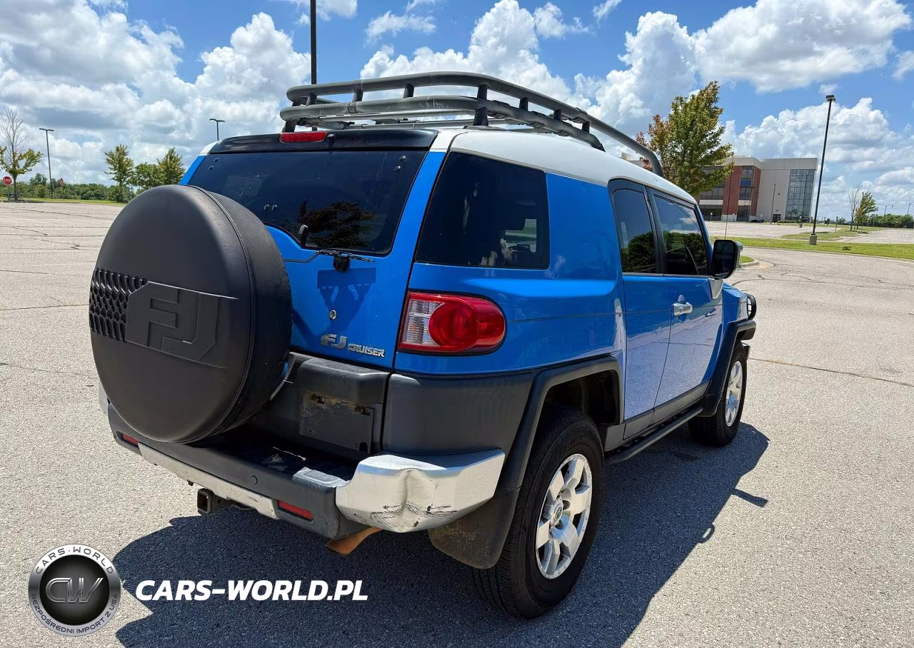2007 Toyota Fj Cruiser Base VIN:JTEBU11F170076998 - 4