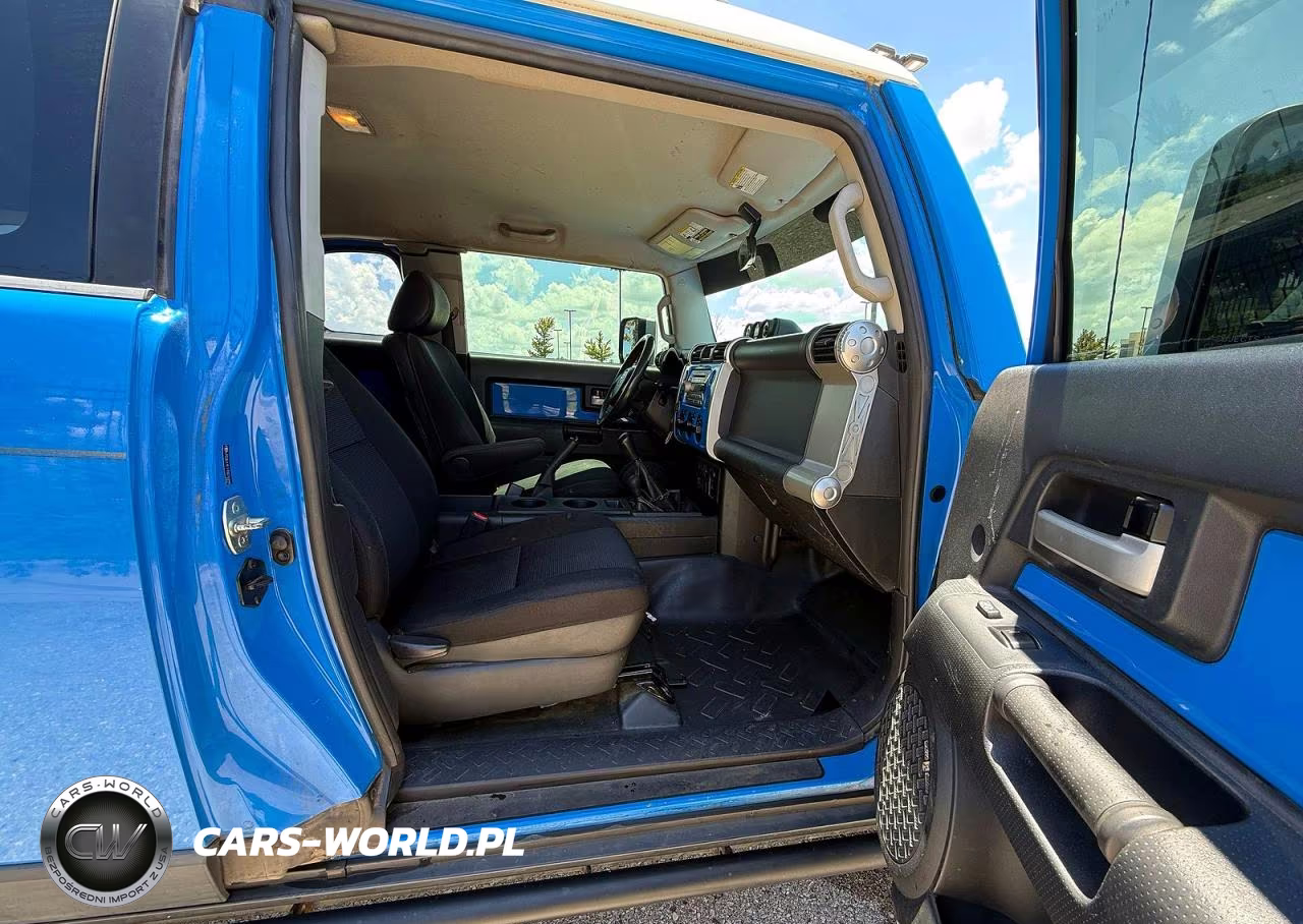 2007 Toyota Fj Cruiser Base VIN:JTEBU11F170076998 - 5