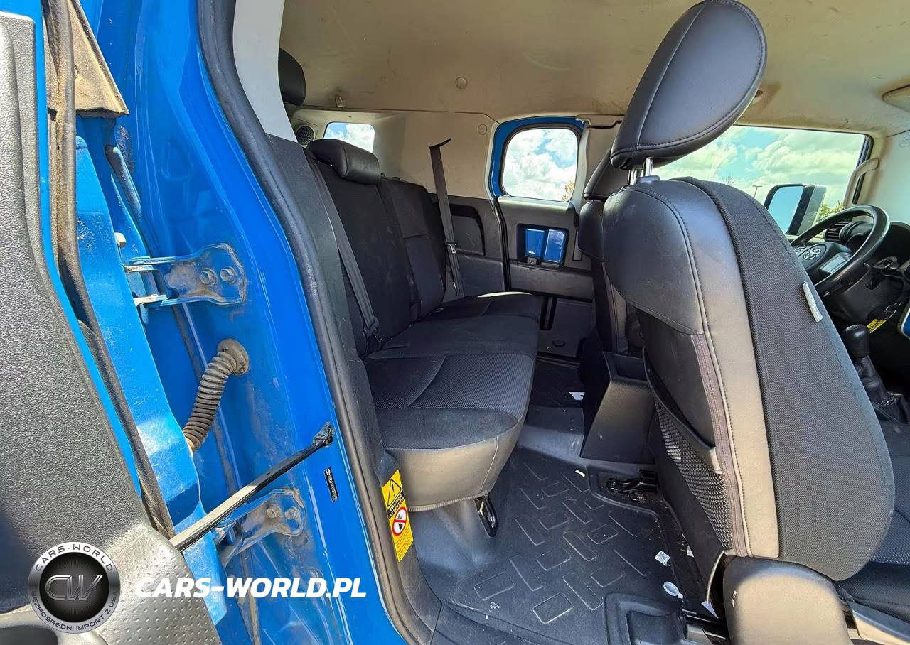2007 Toyota Fj Cruiser Base VIN:JTEBU11F170076998 - 6