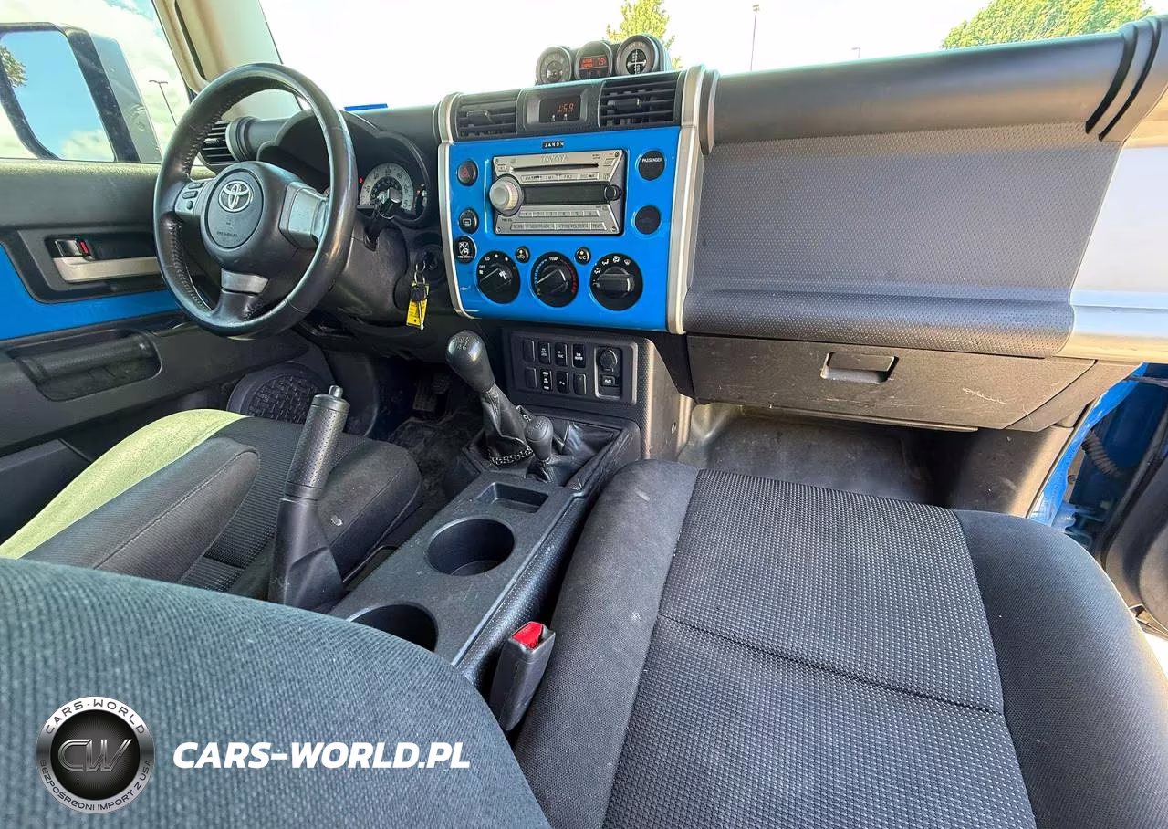 2007 Toyota Fj Cruiser Base VIN:JTEBU11F170076998 - 9
