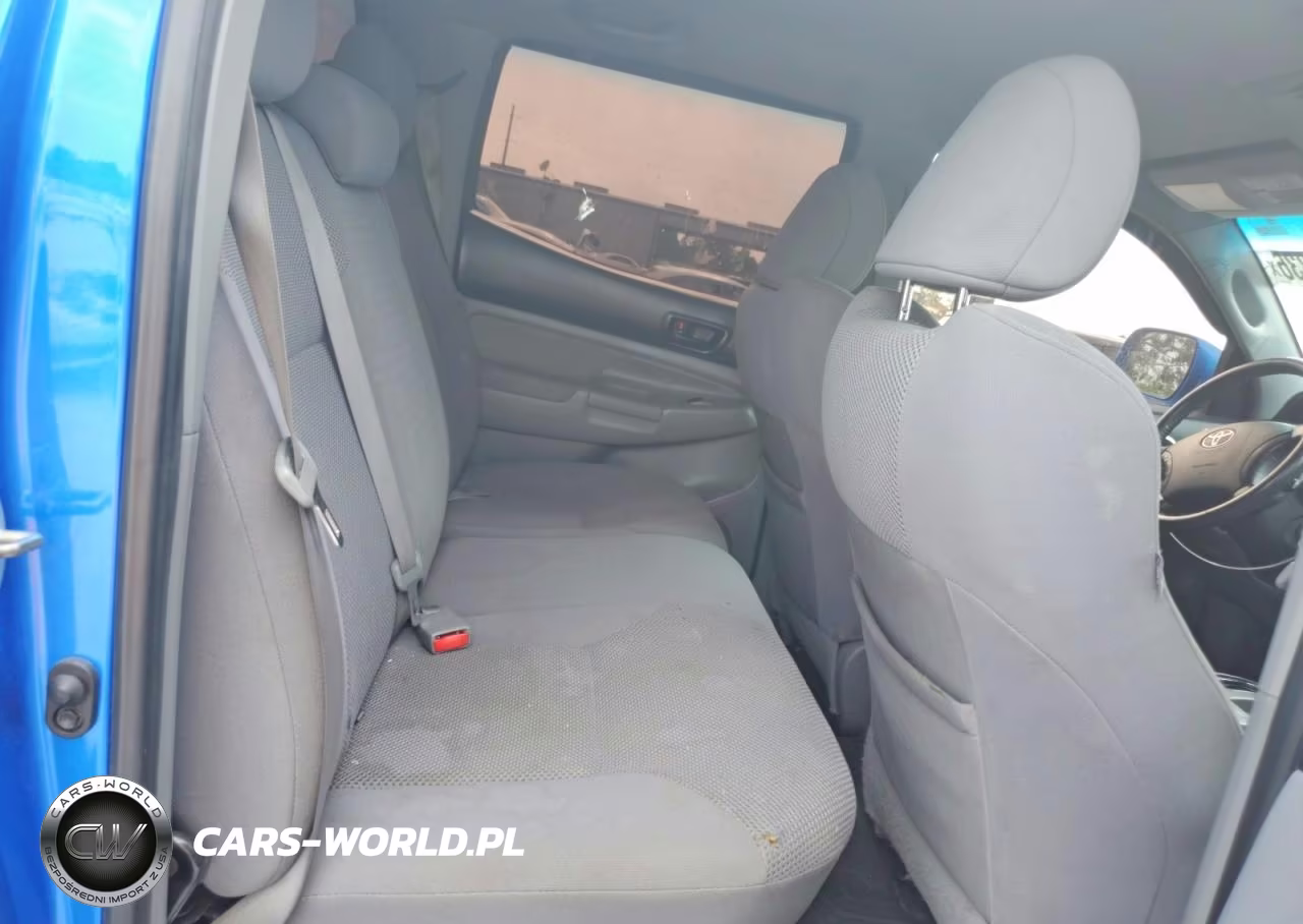 2010 Toyota Tacoma Double Cab VIN:3TMLU4EN2AM053620 - 10