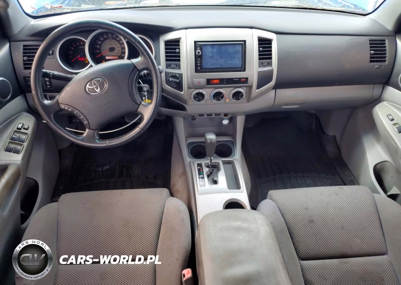 2010 Toyota Tacoma Double Cab VIN:3TMLU4EN2AM053620 - 8