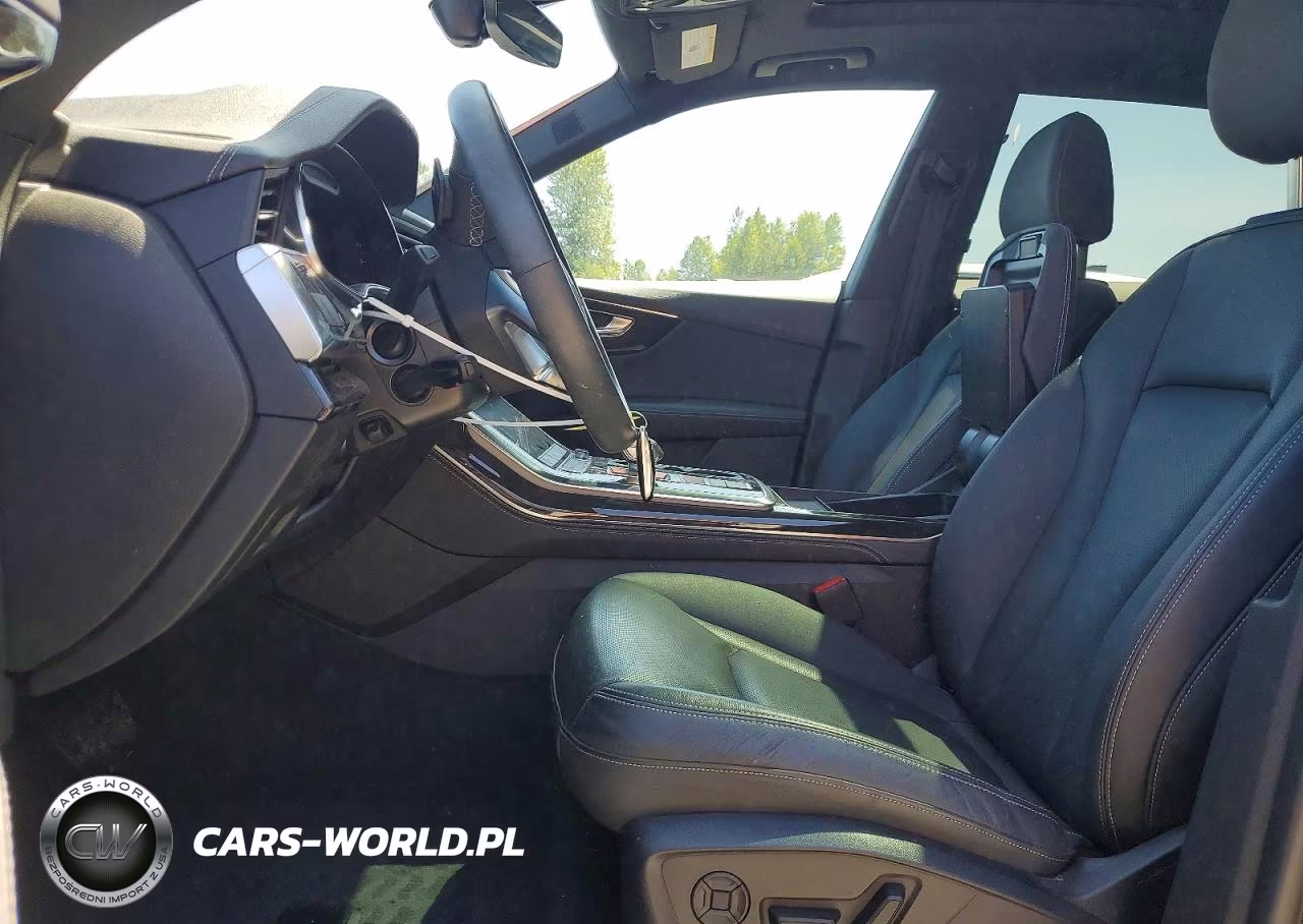 2023 Audi Q8 Premium Plus S-Line VIN:WA1EVBF18PD047731 - 7
