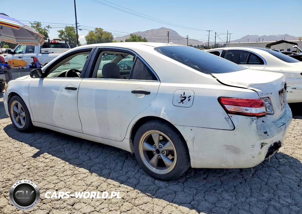 2011 Toyota Camry Le VIN:4T1BF3EK8BU745640 - 2