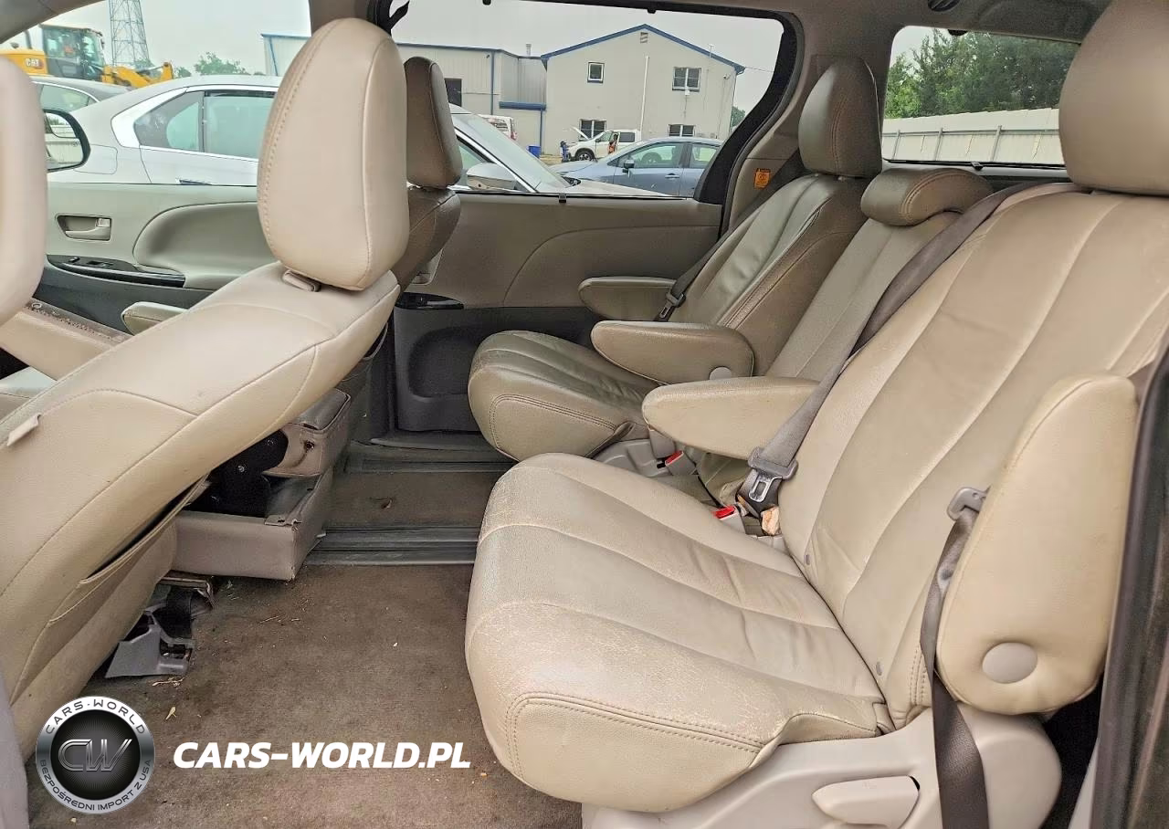 2013 Toyota Sienna VIN:5TDKK3DC2DS350516 - 11