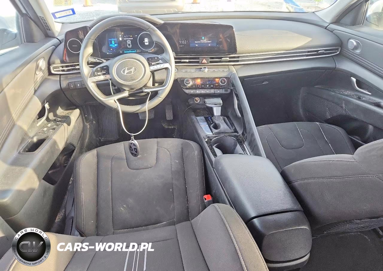 2025 Hyundai Elantra Sel VIN:KMHLS4DG7SU002261 - 8