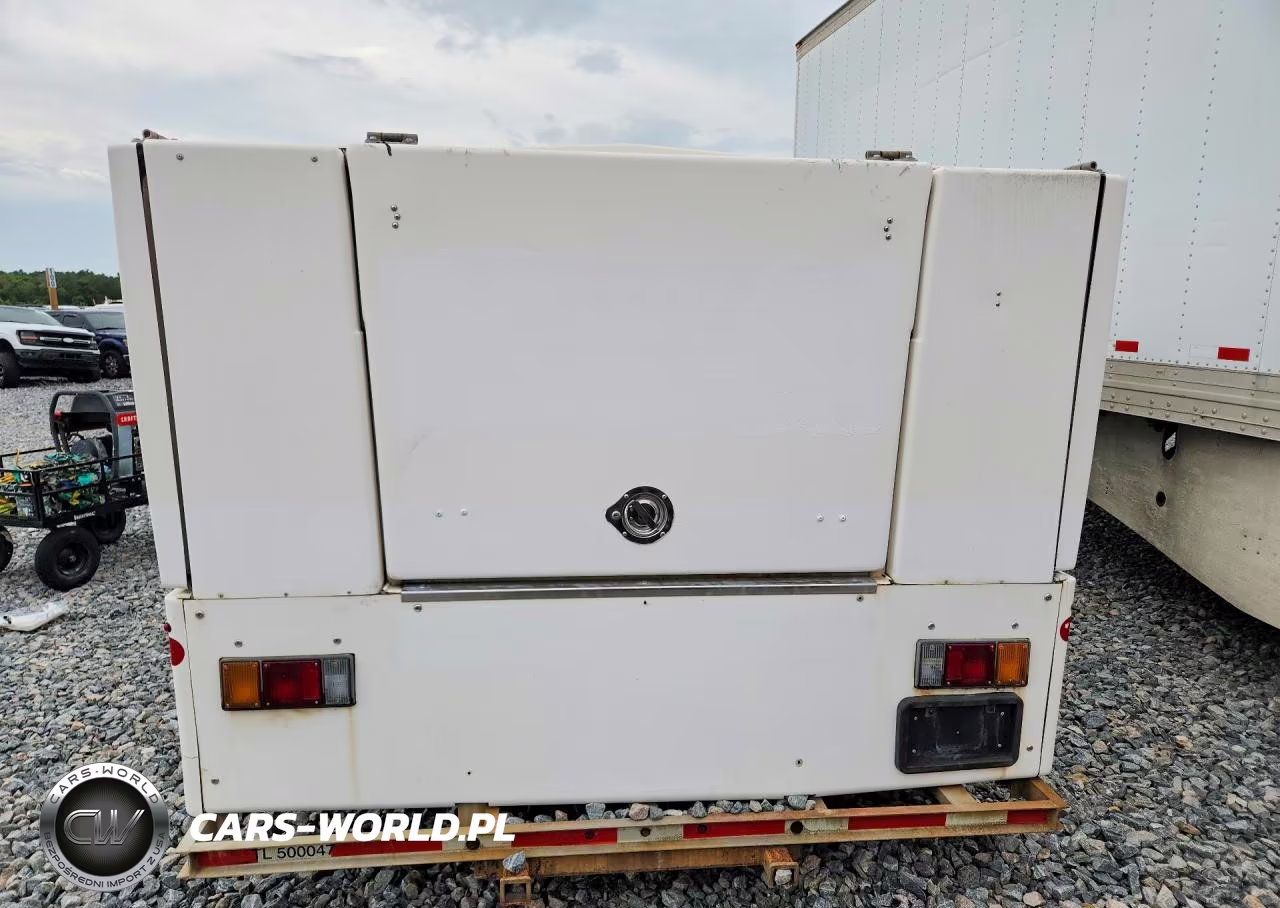 2017 Isuzu Npr Landscaping Truck VIN:JALB4W174H7F00114 - 6
