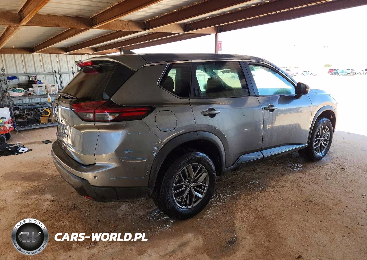 2026 Nissan Rogue Sv-Dark Armor VIN:5N1BT3BAXTC731802 - 3