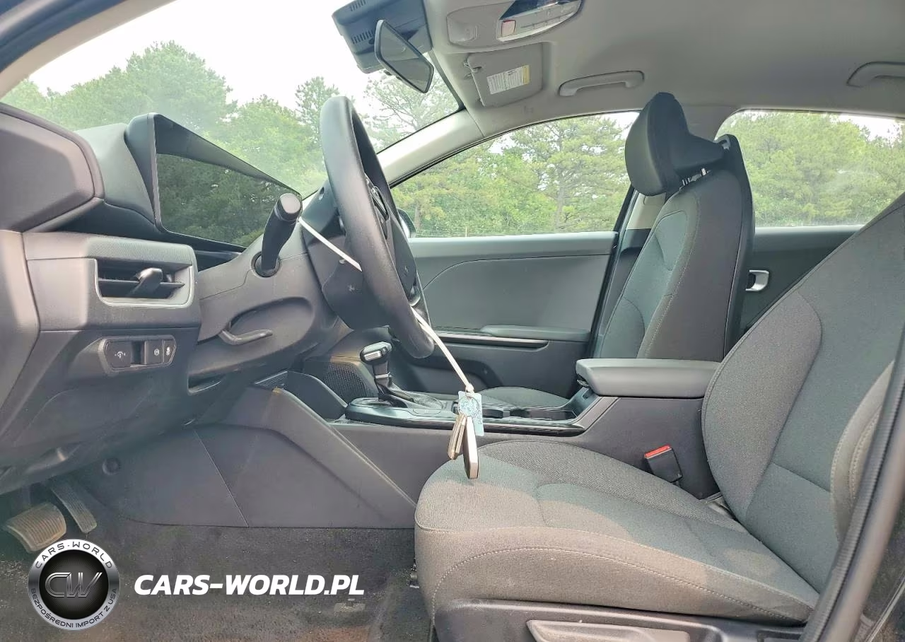 2025 Kia K4 Lxs VIN:3KPFT4DE5SE062762 - 7