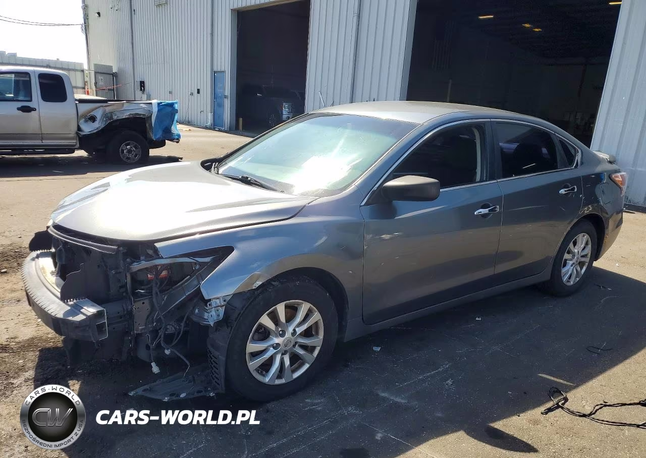 2015 Nissan Altima 2.5 S – zdjęcie 1 z 13