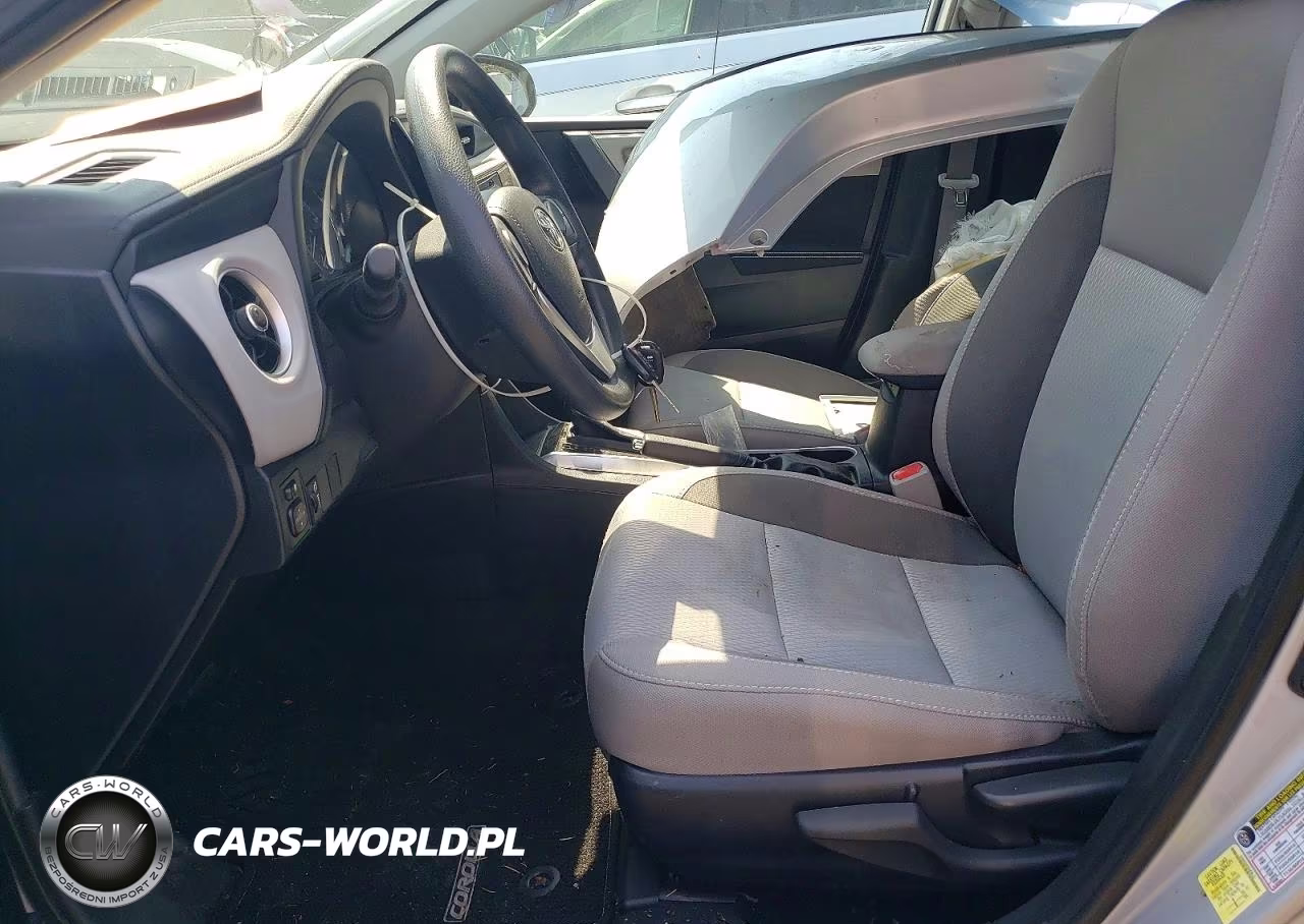 2017 Toyota Corolla Le VIN:2T1BURHEXHC919619 - 7