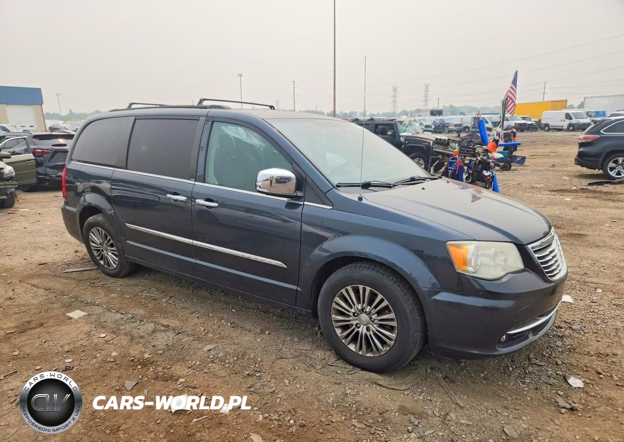 2014 Chrysler Town & Country Touring L VIN:2C4RC1CG1ER192569 - 4