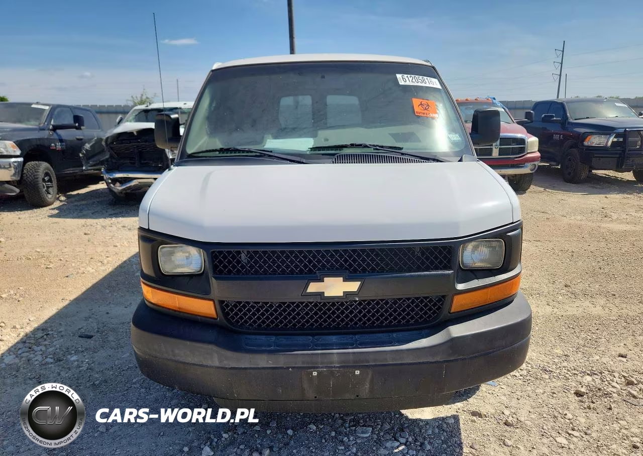 2016 Chevrolet Express G2500 VIN:1GCWGAFF7G1301604 - 5
