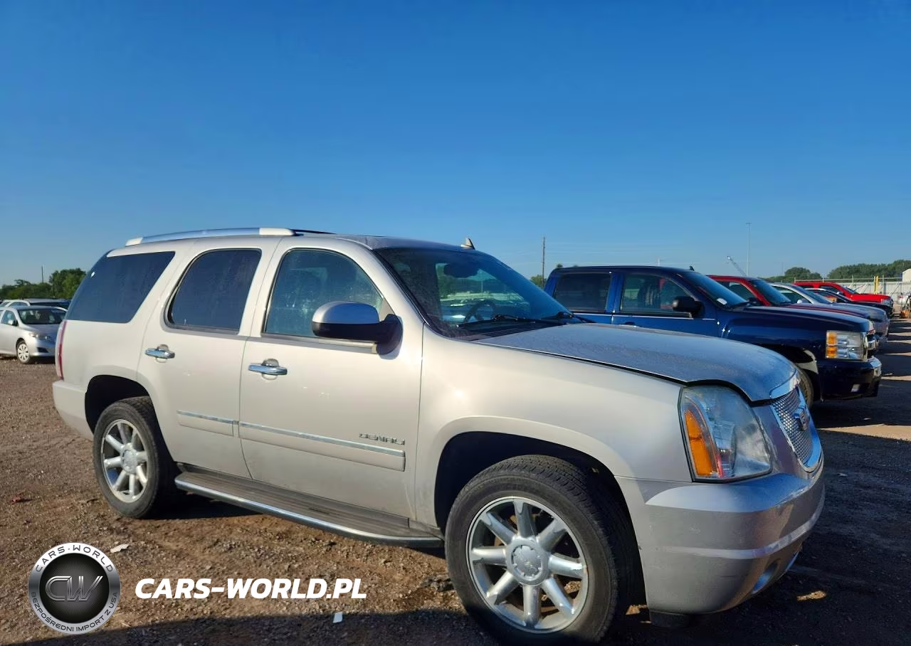 2011 GMC Yukon Denali VIN:1GKS2EEF9BR290335 - 4