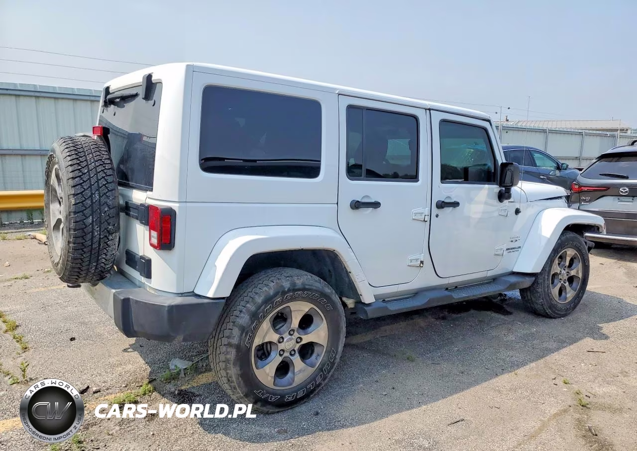2017 Jeep Wrangler Unlimited Sahara VIN:1C4BJWEGXHL524989 - 3