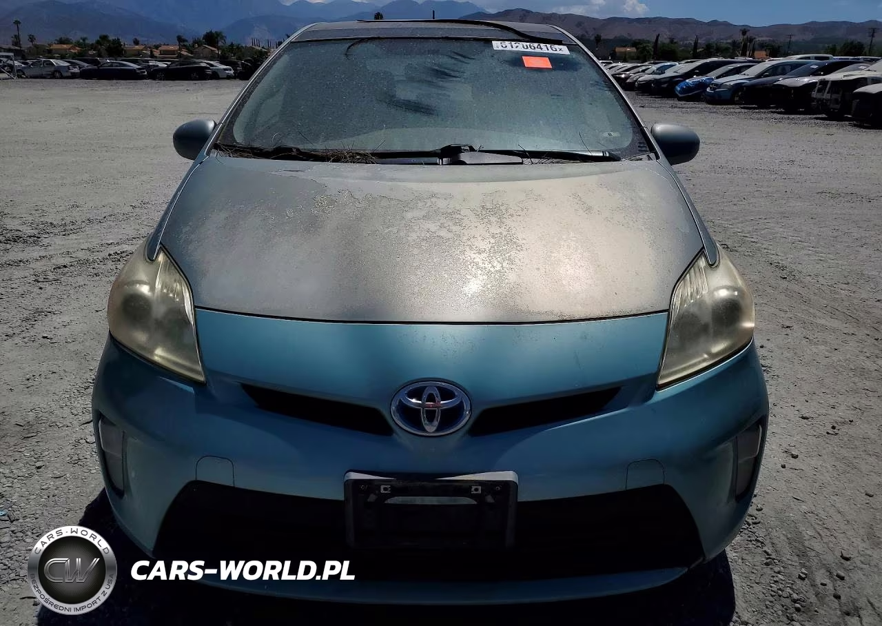 2012 Toyota Prius Three VIN:JTDKN3DU3C1611373 - 5