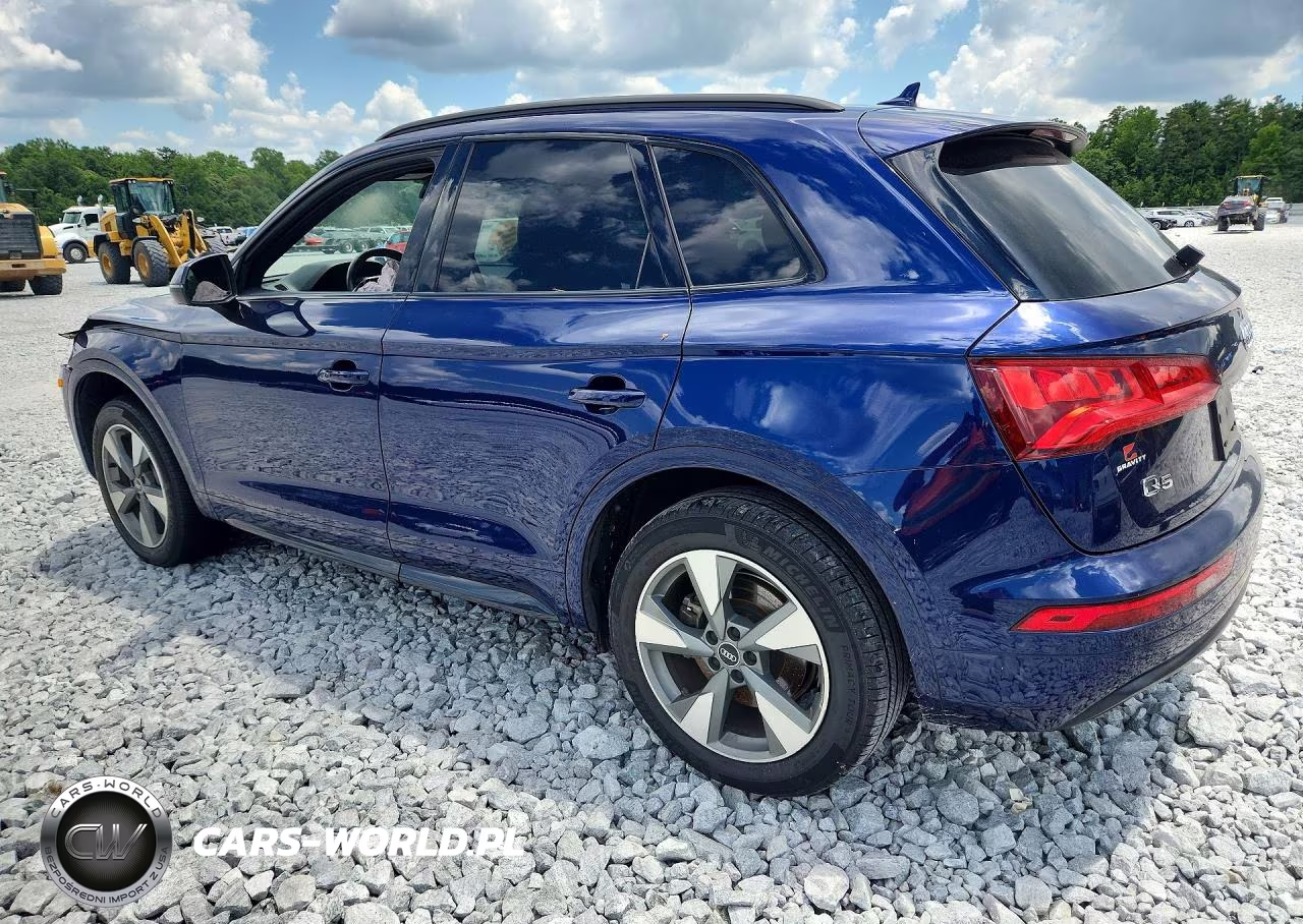 2020 Audi Q5 Premium VIN:WA1ANAFY0L2121672 - 2