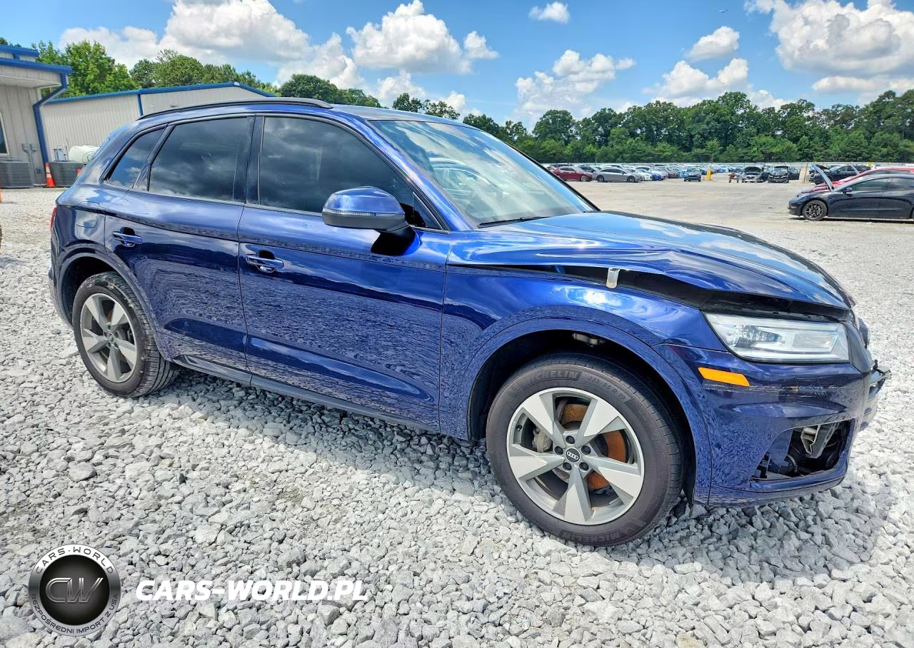 2020 Audi Q5 Premium VIN:WA1ANAFY0L2121672 - 4