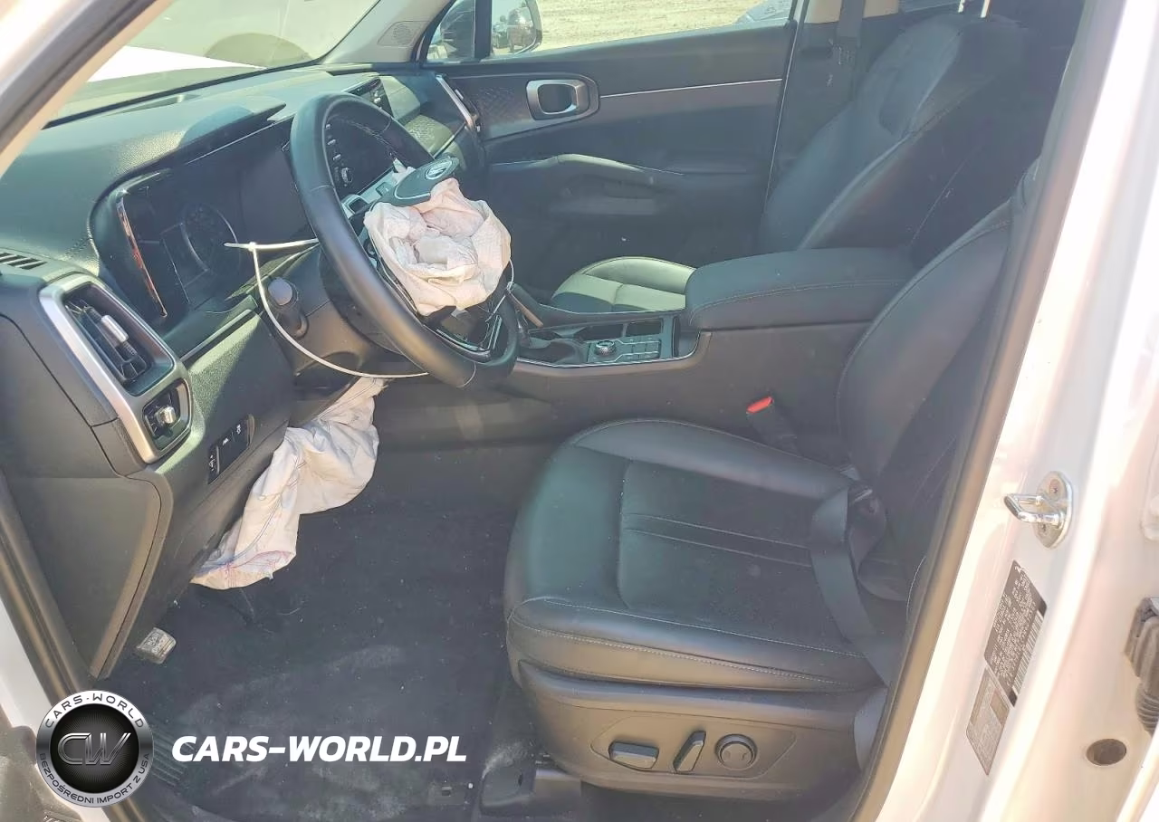 2024 Kia Sorento S VIN:5XYRLDLC9MG070303 - 7