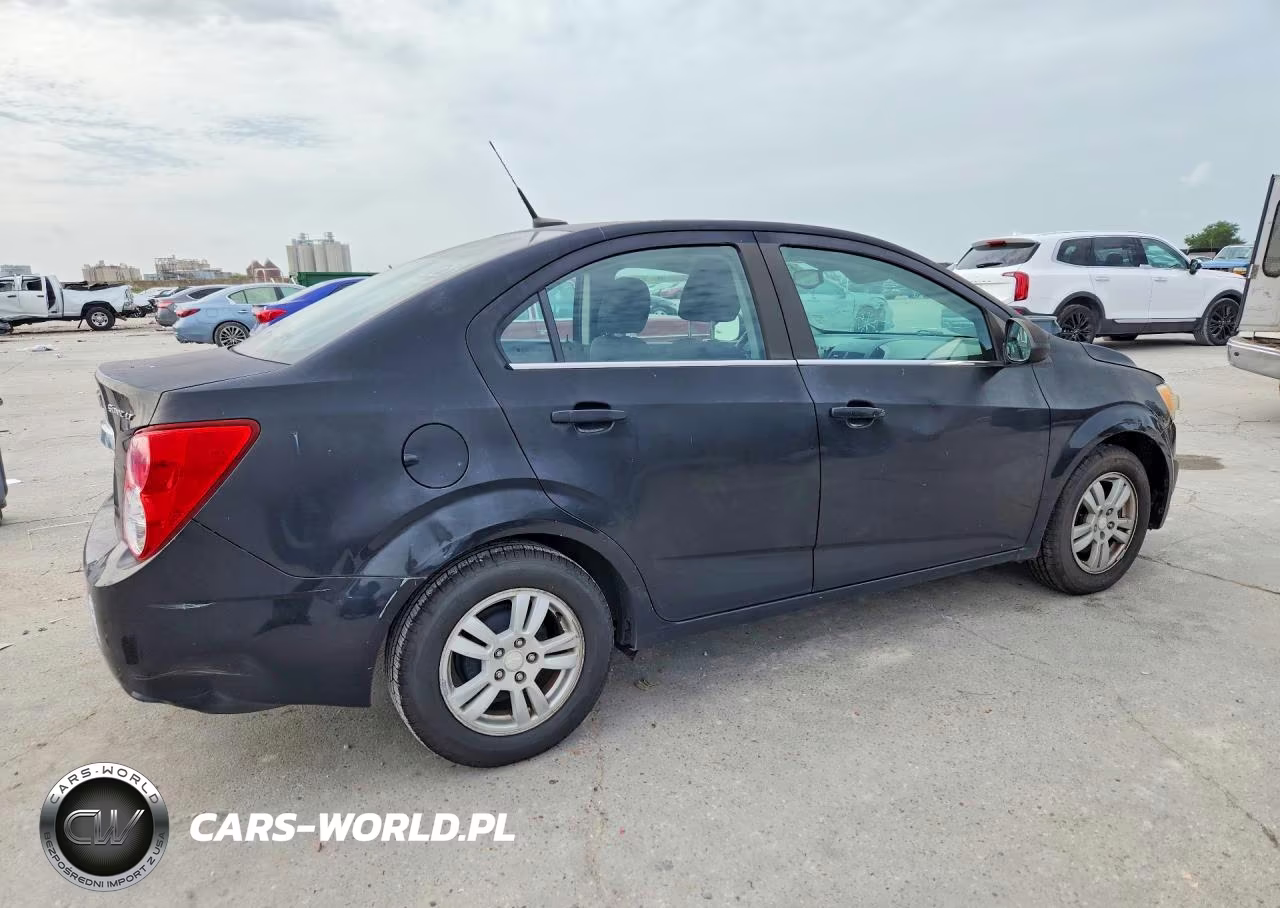 2013 Chevrolet Sonic Lt VIN:1G1JC5SH8D4228623 - 3