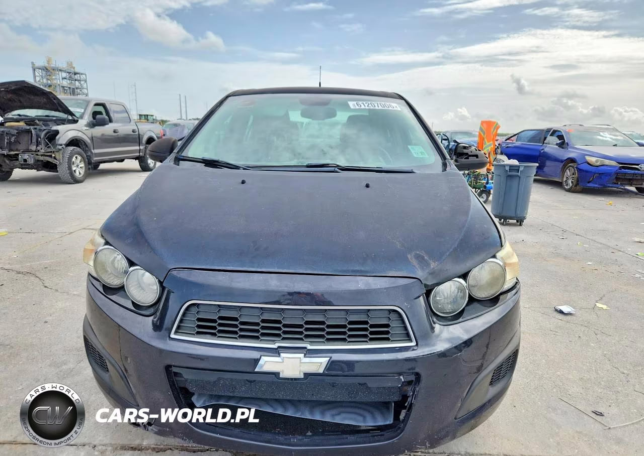2013 Chevrolet Sonic Lt VIN:1G1JC5SH8D4228623 - 5
