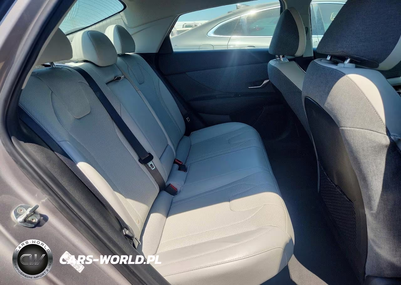2023 Hyundai Elantra Limited VIN:KMHLN4AJ5PU037556 - 10