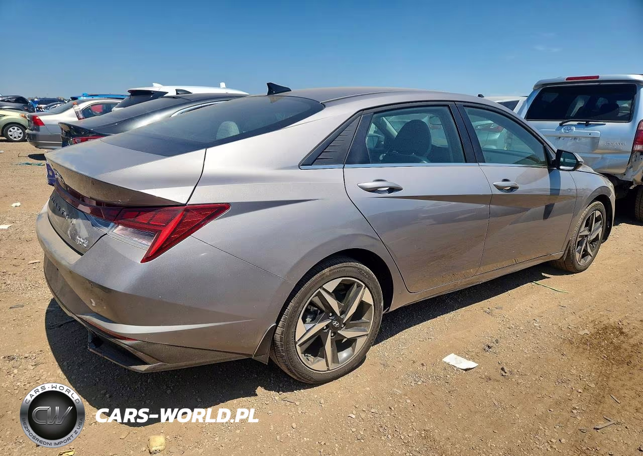 2023 Hyundai Elantra Limited VIN:KMHLN4AJ5PU037556 - 3