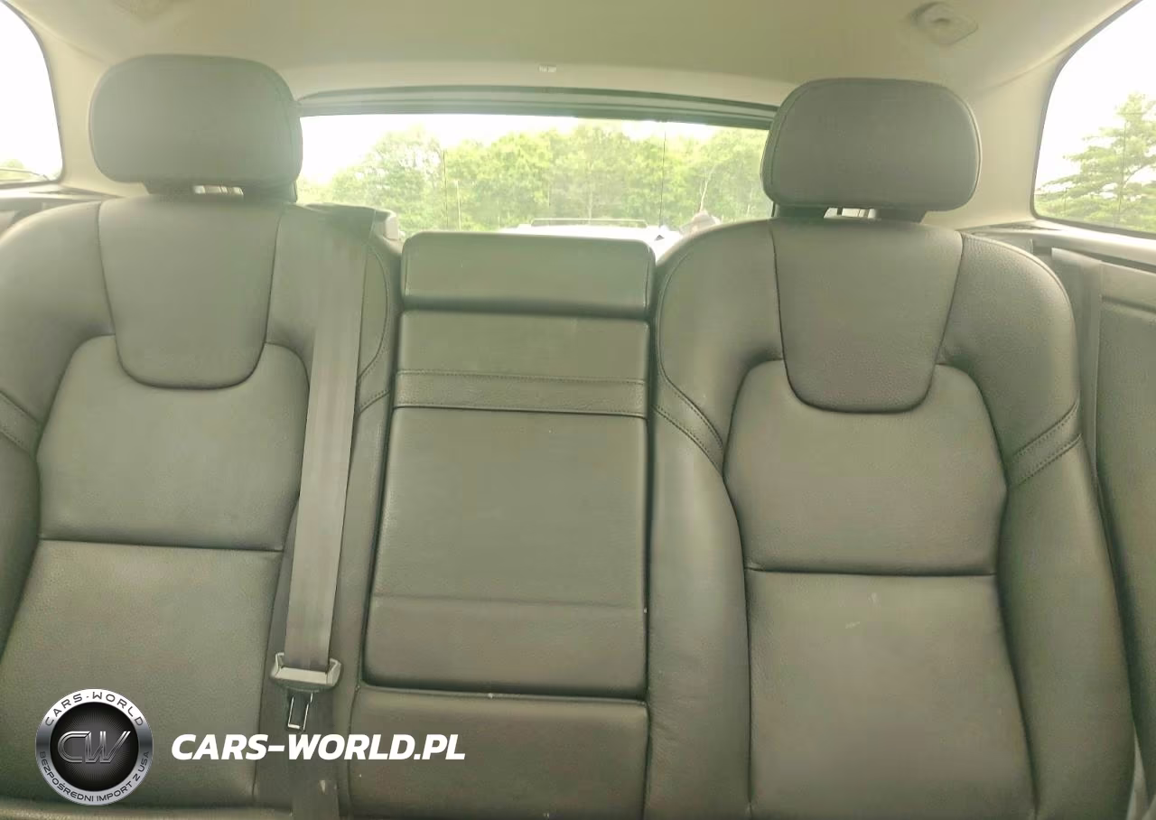 2020 Volvo Xc60 T5 Momentum VIN:YV4102RK0L1417473 - 10