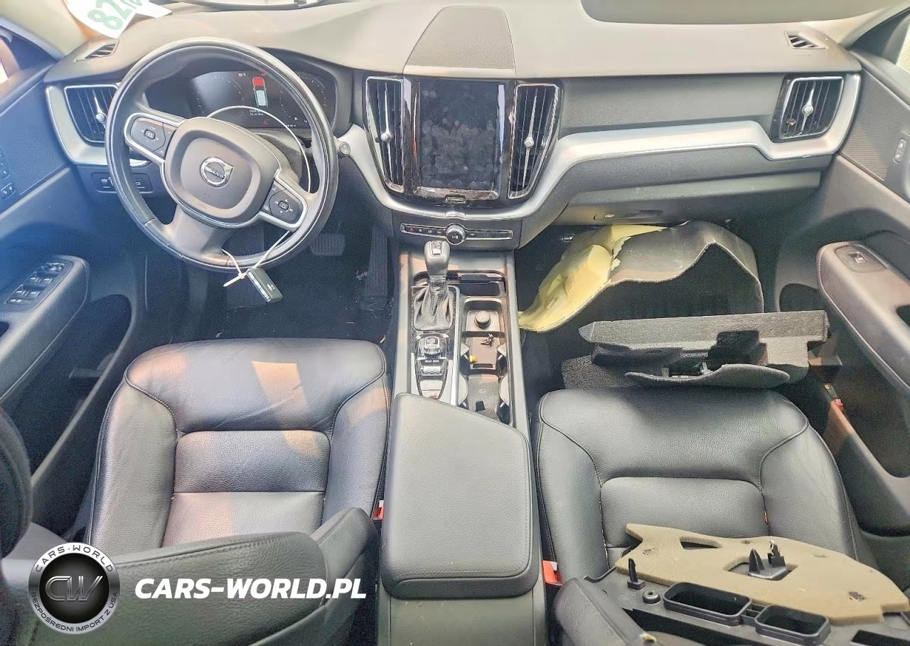 2020 Volvo Xc60 T5 Momentum VIN:YV4102RK0L1417473 - 8