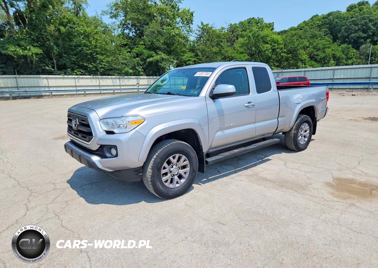 2017 Toyota Tacoma Sr5
