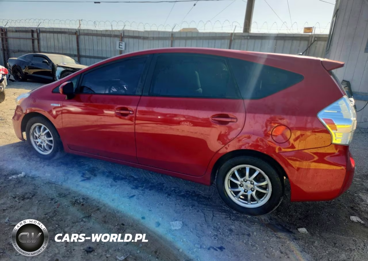 2014 Toyota Prius V Two VIN:JTDZN3EU4E3313998 - 2