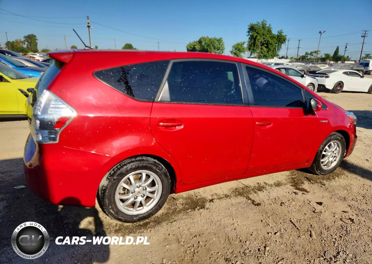 2014 Toyota Prius V Two VIN:JTDZN3EU4E3313998 - 3
